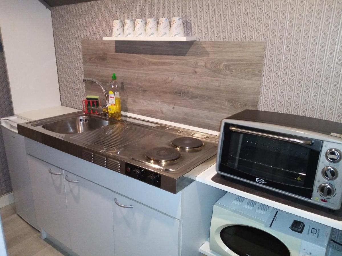 Petit Appartement 30M2, 3 Lits, 3 A 4 Pers Neuilly  Exterior photo